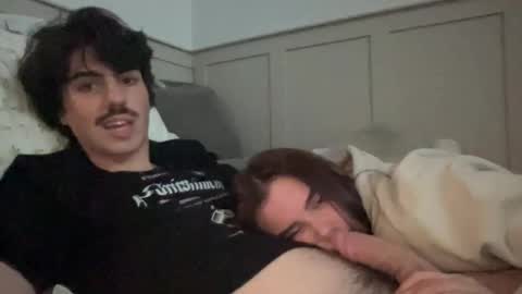 Snapshot of bkws985 chatting on November 18, 4:50 am bkws985 online show from November 18, 4:50 am