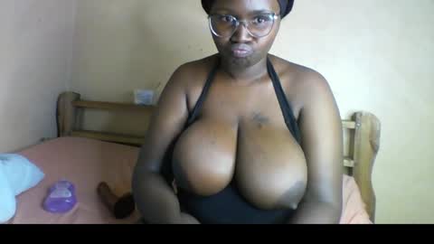 black_amor online show from August 7, 8:27 am