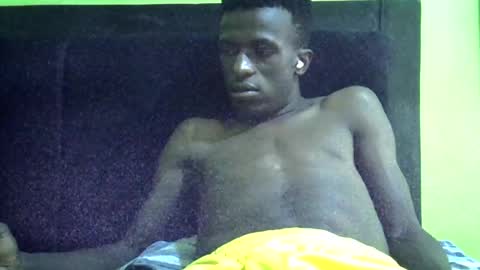 Snapshot of black_berry22 chatting on July 8, 8:52 am black_berry22 online show from July 8, 8:52 am