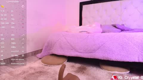 Snapshot of black_cryystal chatting on March 4, 6:07 pm Crystal3 online show from March 4, 6:07 pm