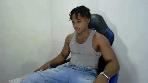 tu morenito online show from October 17, 2:37 am