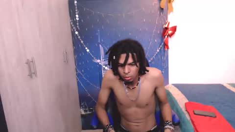 Black online show from December 7, 12:13 pm