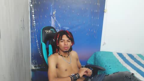 Black online show from January 4, 12:05 pm