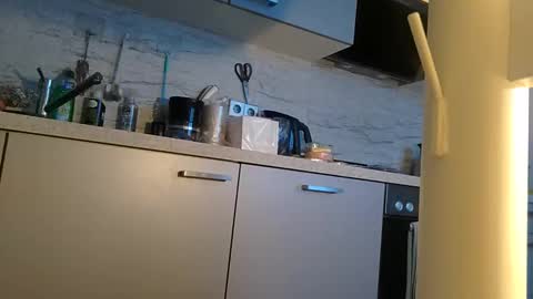 Manuel online show from November 21, 7:18 am