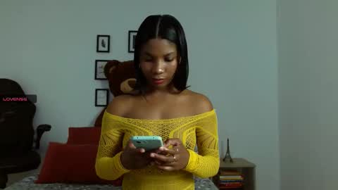 Snapshot of black_girl99 chatting on October 25, 10:26 pm Chicago sexy online show from October 25, 10:26 pm