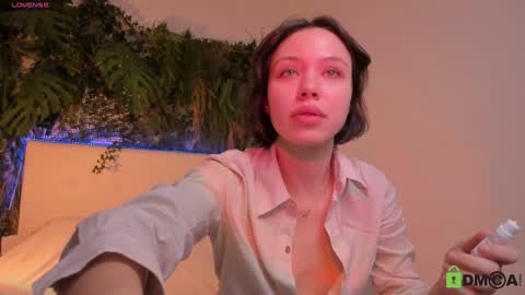 Snapshot of black_jenny chatting on December 12, 10:34 am Jenny online show from December 12, 10:34 am