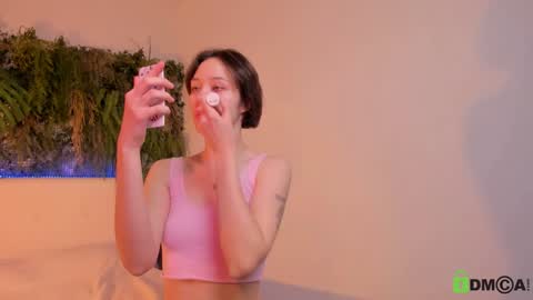 Snapshot of black_jenny chatting on January 22, 10:18 am Jenny online show from January 22, 10:18 am