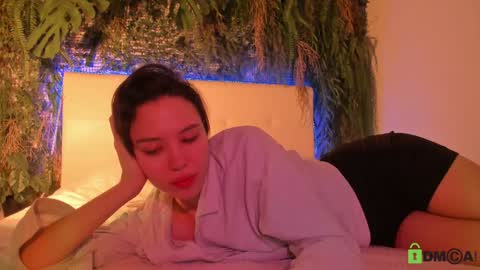 Snapshot of black_jenny chatting on January 23, 1:13 pm Jenny online show from January 23, 1:13 pm