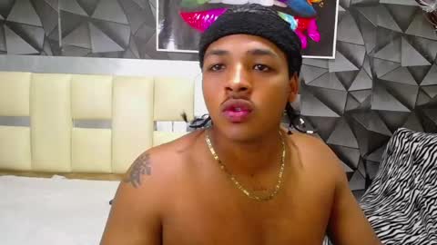 black_king_241 online show from January 18, 1:08 am