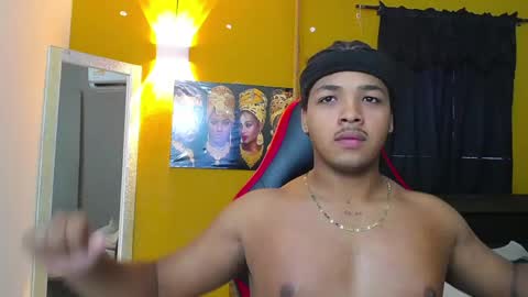 black_king_241 online show from February 15, 5:39 pm