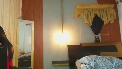 black_king_241 online show from June 20, 7:38 pm