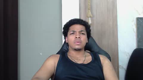 black_king_241 online show from June 27, 4:01 pm