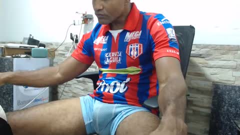 black_latino6 online show from September 29, 7:30 pm