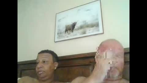 Snapshot of black_n_white4 chatting on January 25, 10:50 pm black_n_white4 online show from January 25, 10:50 pm