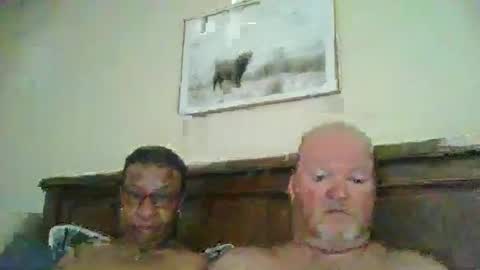 Snapshot of black_n_white4 chatting on February 22, 12:49 am black_n_white4 online show from February 22, 12:49 am