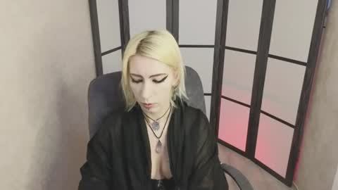 Emily online show from July 25, 8:23 am