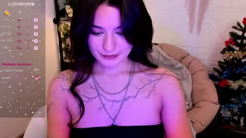 Snapshot of black_pant3r chatting on December 12, 6:14 am Mon Mon online show from December 12, 6:14 am