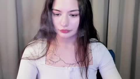 Snapshot of black_pant3r chatting on December 19, 2:45 am Mon Mon online show from December 19, 2:45 am