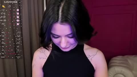 Snapshot of black_pant3r chatting on February 13, 2:56 am Mon Mon online show from February 13, 2:56 am