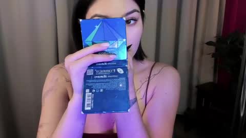 Snapshot of black_pant3r chatting on March 5, 2:46 am Mon Mon online show from March 5, 2:46 am