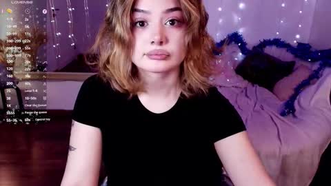 Snapshot of black_pant3r chatting on December 14, 2:50 am Mon Mon online show from December 14, 2:50 am