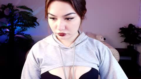 Snapshot of black_pant3r chatting on February 11, 2:49 am Mon Mon online show from February 11, 2:49 am