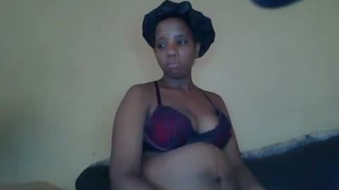 Blackqueen online show from April 9, 11:04 am