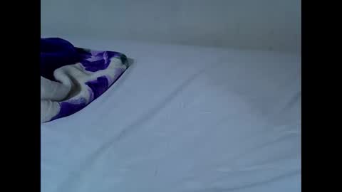 noel online show from January 11, 7:35 am