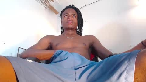 Snapshot of black_raiden chatting on October 15, 11:38 pm black raiden online show from October 15, 11:38 pm