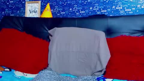 Snapshot of black_seus85 chatting on December 5, 5:42 pm duglas online show from December 5, 5:42 pm