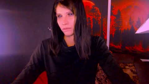 Snapshot of black_sswan chatting on October 31, 10:27 am Kristin online show from October 31, 10:27 am