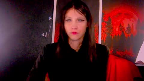 Snapshot of black_sswan chatting on November 5, 10:48 am Kristin online show from November 5, 10:48 am