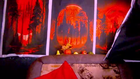 Snapshot of black_sswan chatting on November 20, 3:45 pm Kristin online show from November 20, 3:45 pm