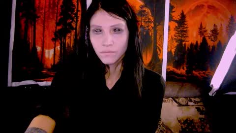 Snapshot of black_sswan chatting on November 25, 2:39 pm Kristin online show from November 25, 2:39 pm