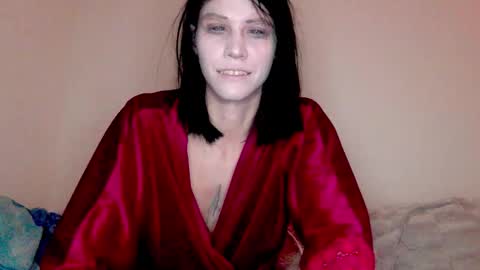 Snapshot of black_sswan chatting on December 16, 12:48 am Kristin online show from December 16, 12:48 am