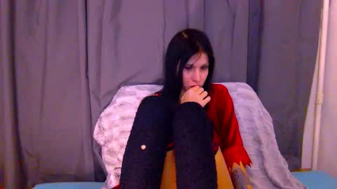 Snapshot of black_sswan chatting on January 31, 7:11 pm Kristin online show from January 31, 7:11 pm