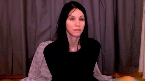 Snapshot of black_sswan chatting on February 22, 5:22 pm Kristin online show from February 22, 5:22 pm