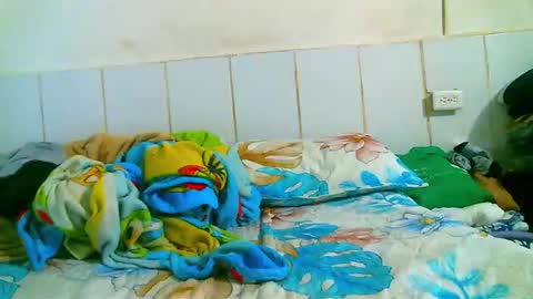 Snapshot of blackandwhitesex0123 chatting on November 18, 11:03 am blackandwhitesex0123 online show from November 18, 11:03 am