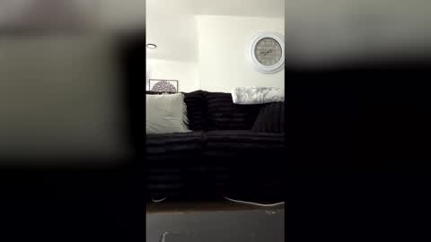 Safari Barbie online show from March 21, 7:39 pm