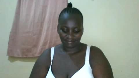 Snapshot of blackbeauty002 chatting on June 17, 11:12 am PACIFICA online show from June 17, 11:12 am