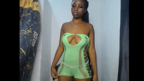 lela online show from May 1, 6:12 pm