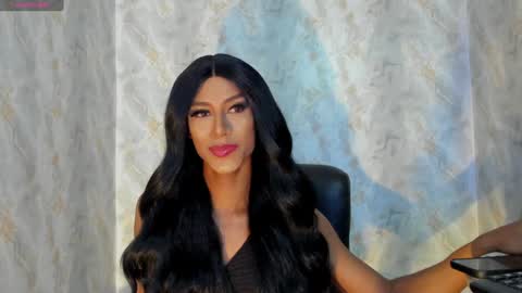 Snapshot of blackbeauty_ts chatting on January 20, 12:57 am Nina online show from January 20, 12:57 am