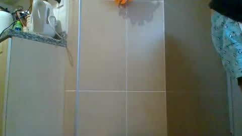 ozzyboi   online show from March 30, 5:36 pm