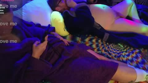 blacklightparty69 online show from May 17, 1:03 am