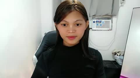 Snapshot of blackmanika chatting on November 19, 4:18 pm blackmanika online show from November 19, 4:18 pm