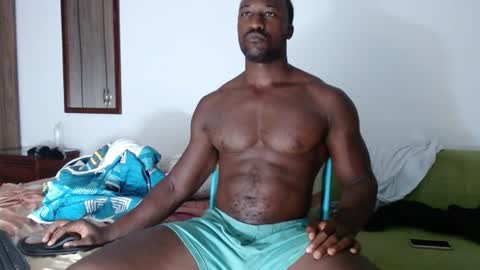 Twtter 1MikeBeckford            Onlyfns beckfordmike online show from July 29, 8:01 am