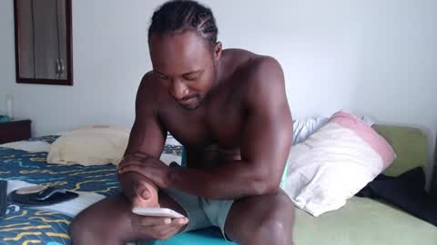Twtter 1MikeBeckford            Onlyfns beckfordmike online show from July 29, 8:40 pm