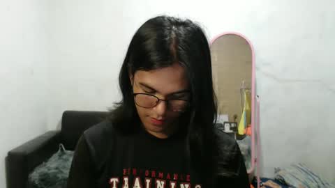 Snapshot of blackpinayts chatting on December 14, 6:41 pm Ellez online show from December 14, 6:41 pm