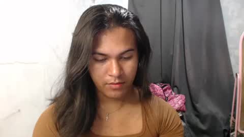 Snapshot of blackpinayts chatting on November 21, 8:18 pm Ellez online show from November 21, 8:18 pm