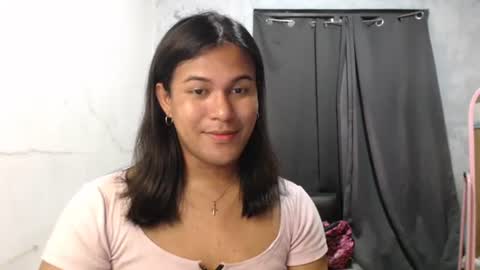 Snapshot of blackpinayts chatting on November 23, 6:19 pm Ellez online show from November 23, 6:19 pm